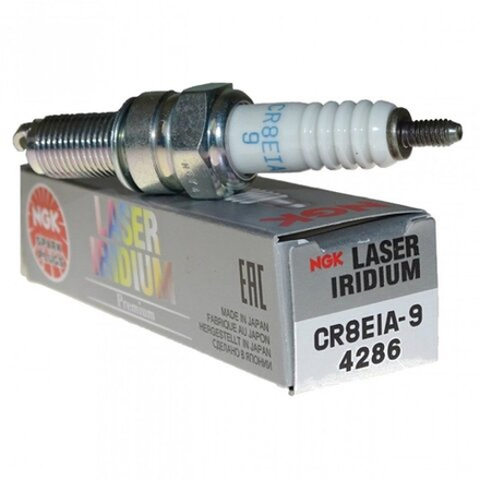 Свеча зажигания CR8EIA-9 NGK Япония