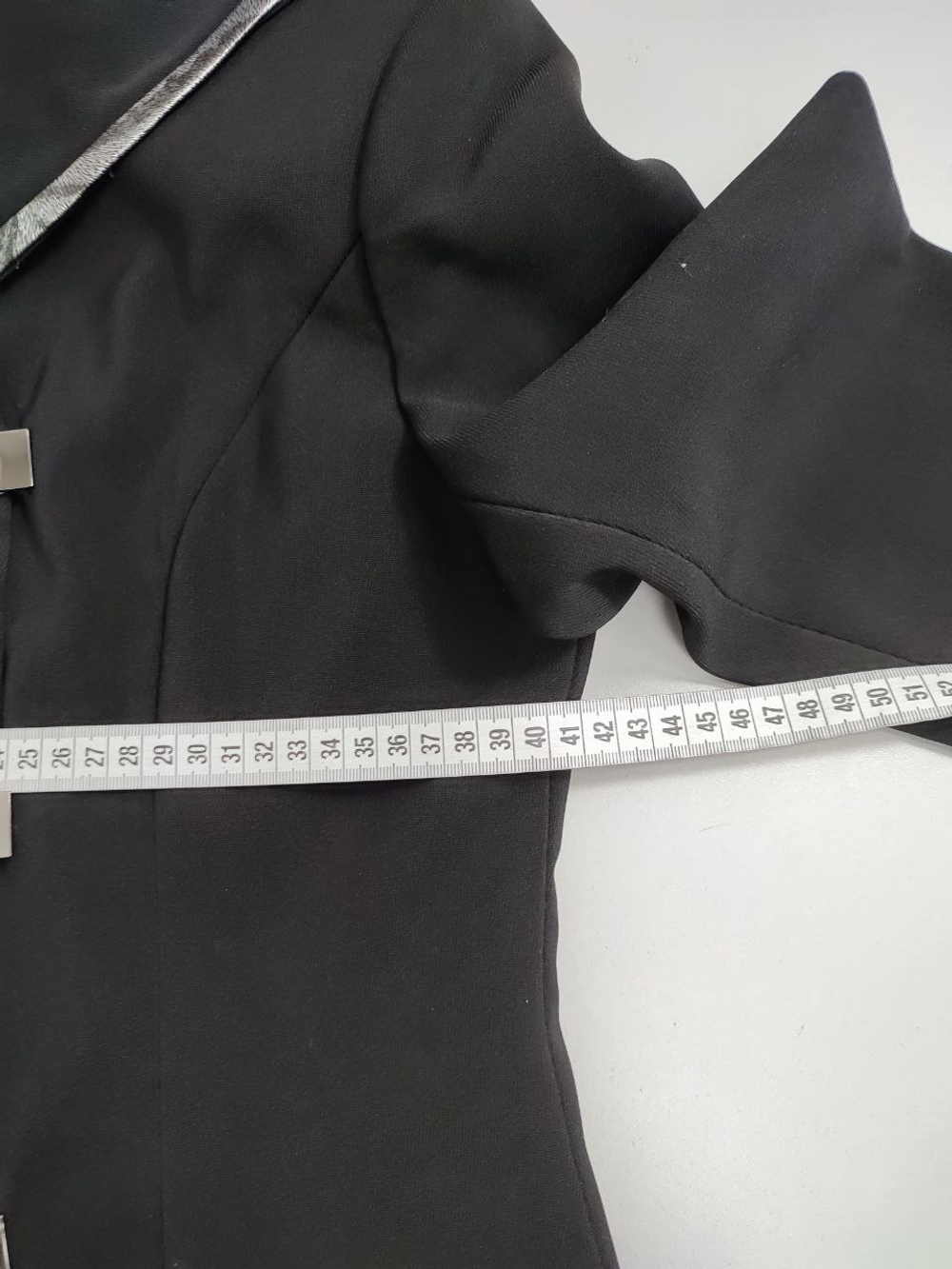 Пиджак Salidu красивый 42 размер, новый