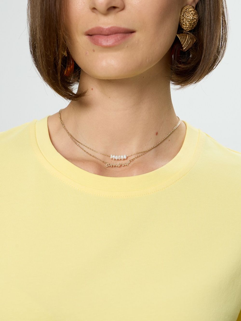 Футболка прямая насыщенный лимонный