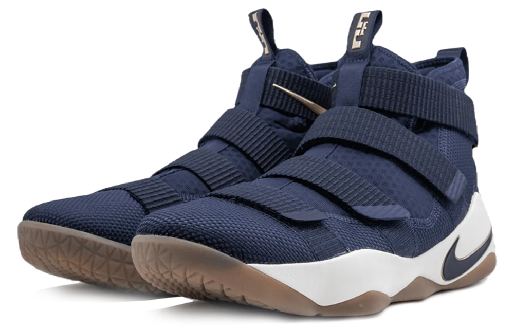 Кроссовки Nike Zoom Soldier 11 Cavs Ep 11