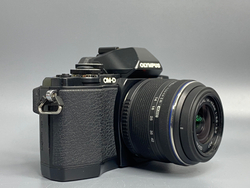 Olympus OM-D E-M10 kit 14-42mm