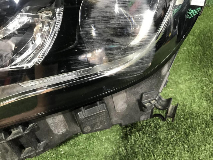 Фара левая Mercedes GLA x156 (2017-2020) LED