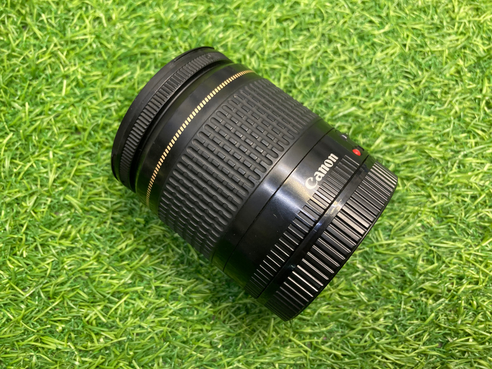 Canon EF 28-80mm 3.5-5.6 III