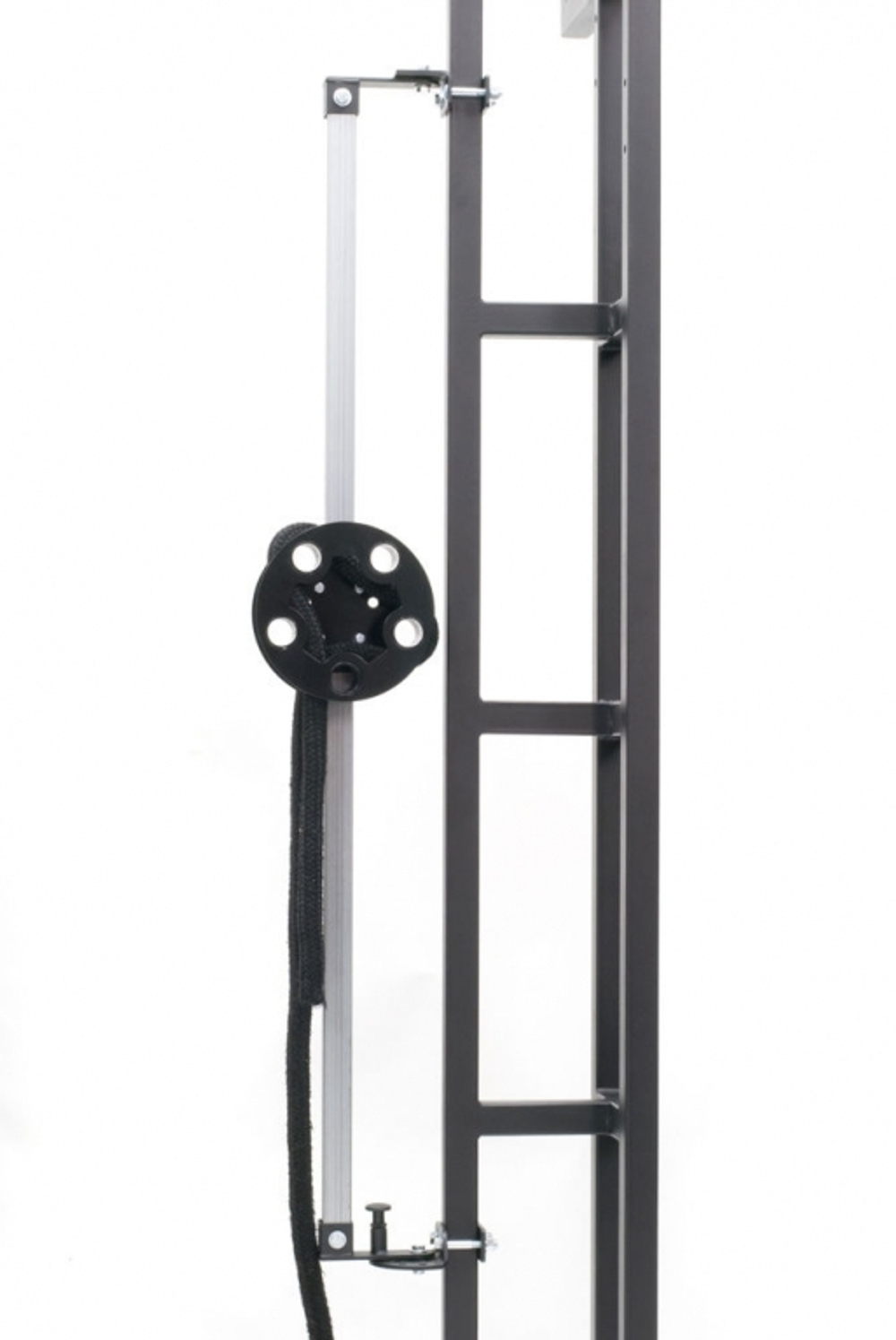 Регулировочная стойка для канатного тренажера