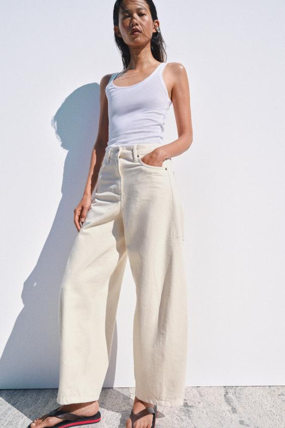 ZARA ДЖИНСЫ ZW COLLECTION ANKLE BALLOON СО СРЕДНЕЙ ПОСАДКОЙ, ЭКРЮ
