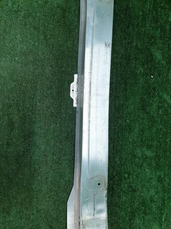 Усилитель передний BMW 3er F30 F31 (2011-2020)