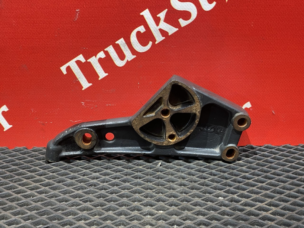 Кронштейн натяжителя 2018г