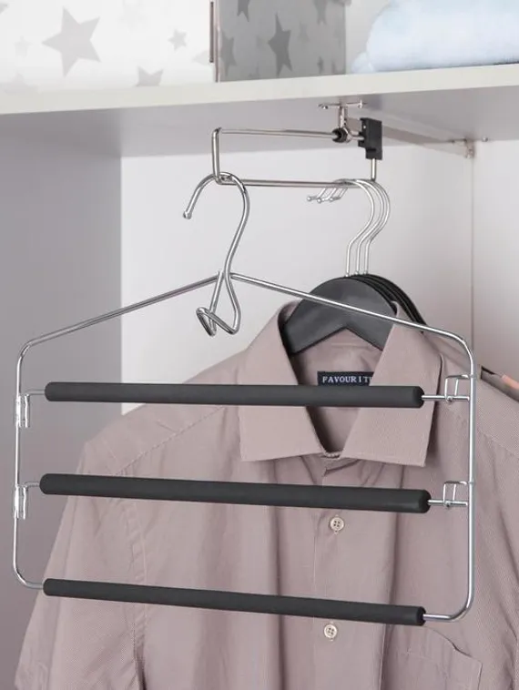 Вешалка для одежды антискользящая 3-х уровневая SAVANNA, 37×31 см, металл / полиуретан, цвет чёрный