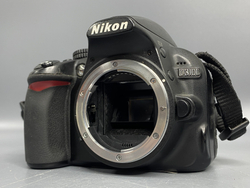 Nikon D3100 Kit 18-55mm 54.500 Кадров