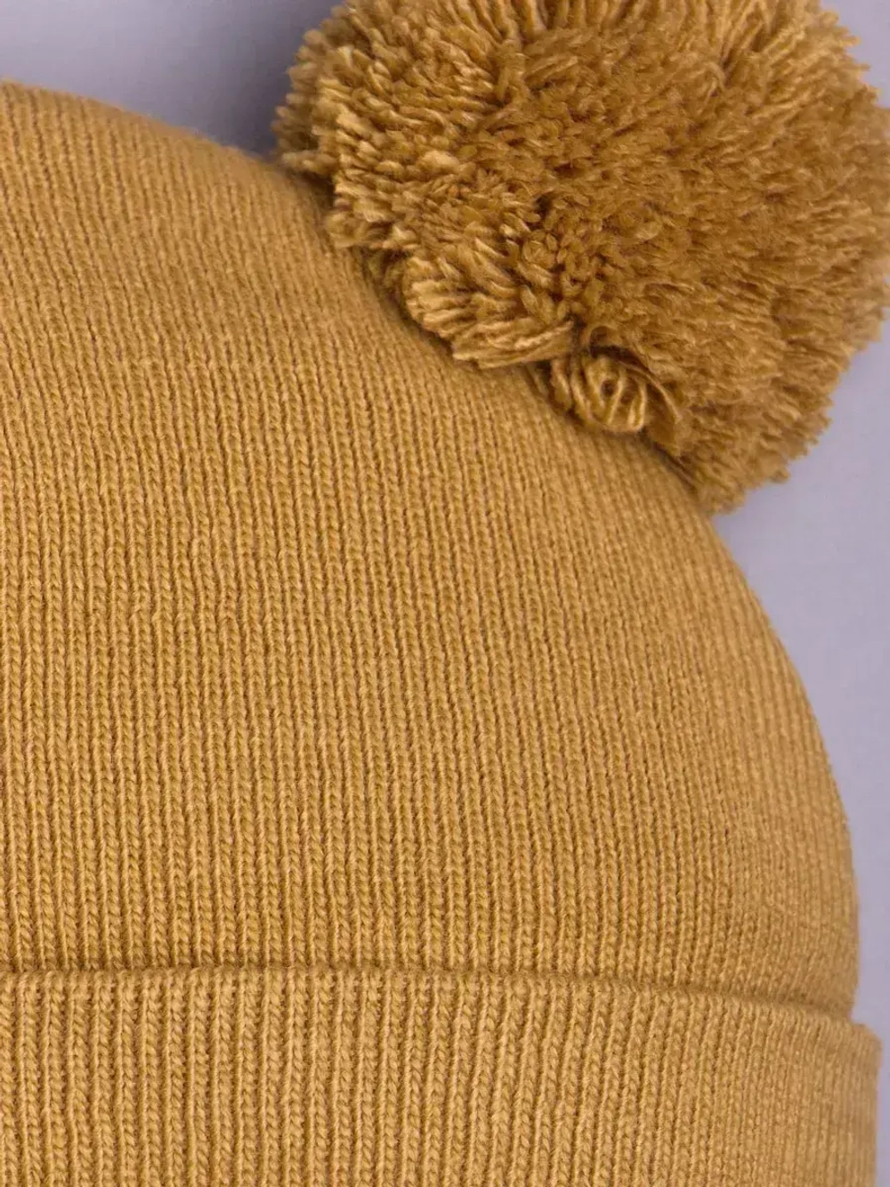 Шапка детская осенняя с помпонами