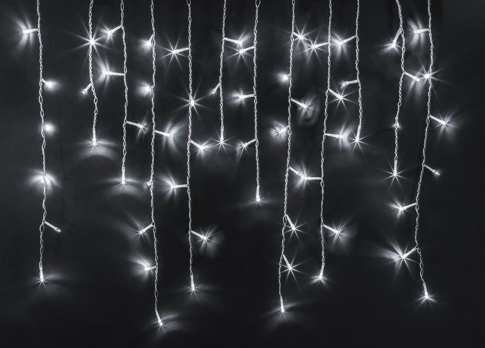 Гирлянда Navigator 93 689 NGF-D029-03 (бахрома CW 240 4.7*0.6м IP44 BL)