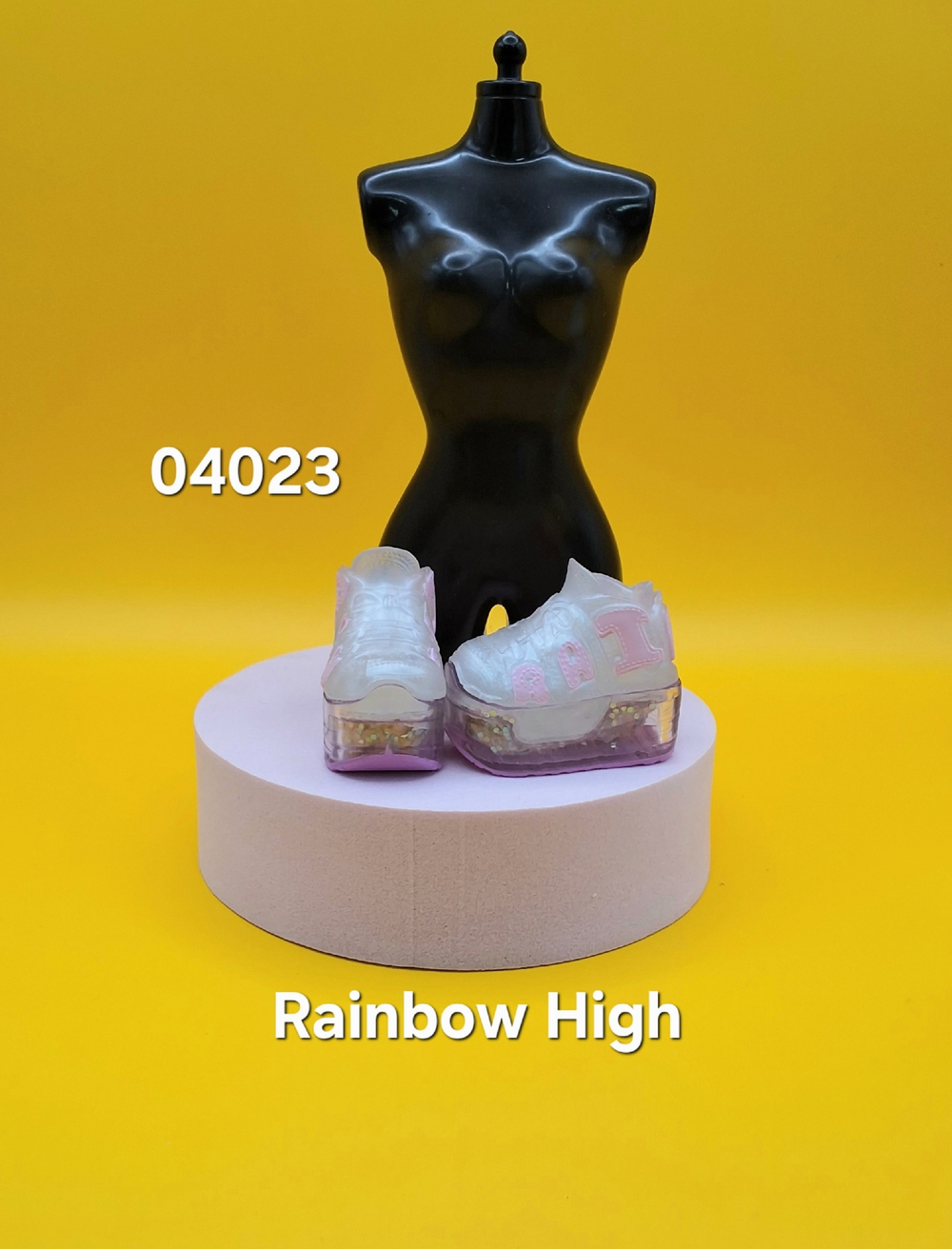 Обувь для кукол Rainbow High 04023