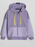 Спортивный костюм для девочки в школу