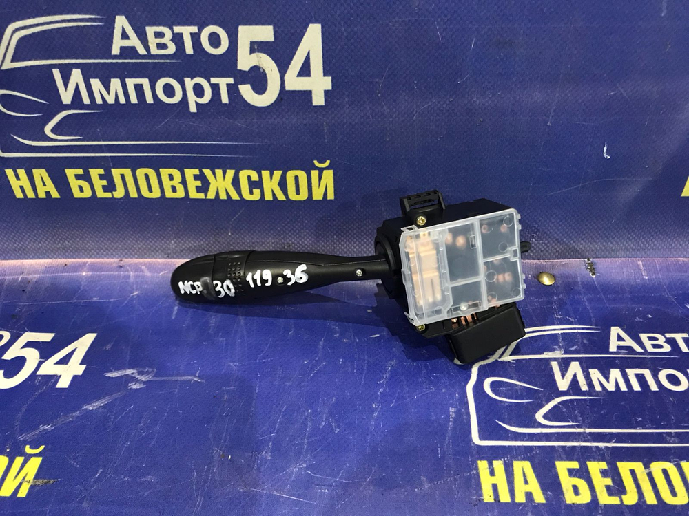 Переключатель подрулевой TOYOTA VITZ 2001-2005