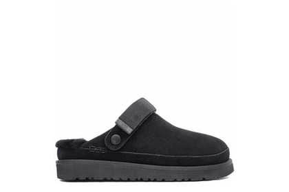 UGG Goldenstar Clog Black