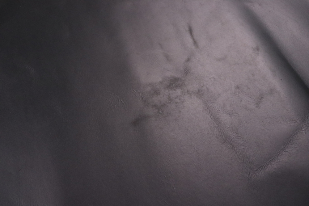 Уценка: 1,4-1,6 Кожа Краст Коди плюс черный к/к 206 дм²