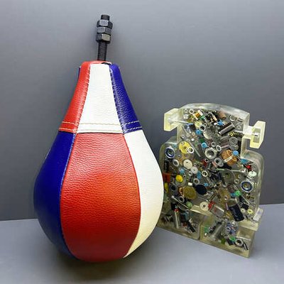 Набивная груша Junior (цветная) с усиленной оксидированной шпилькой