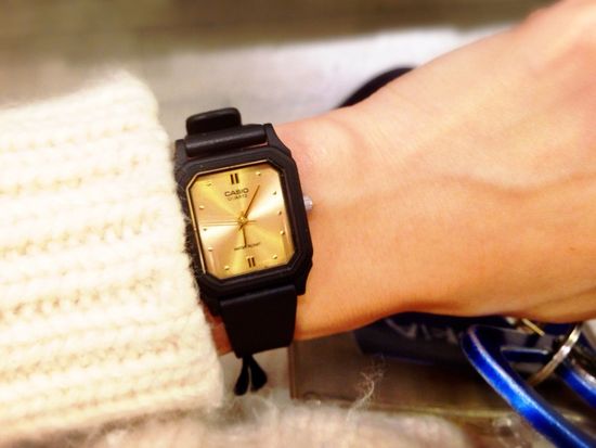 Наручные часы Casio LQ-142E-9ADF