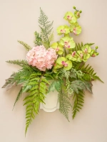 Искусственные цветы на стену в кашпо