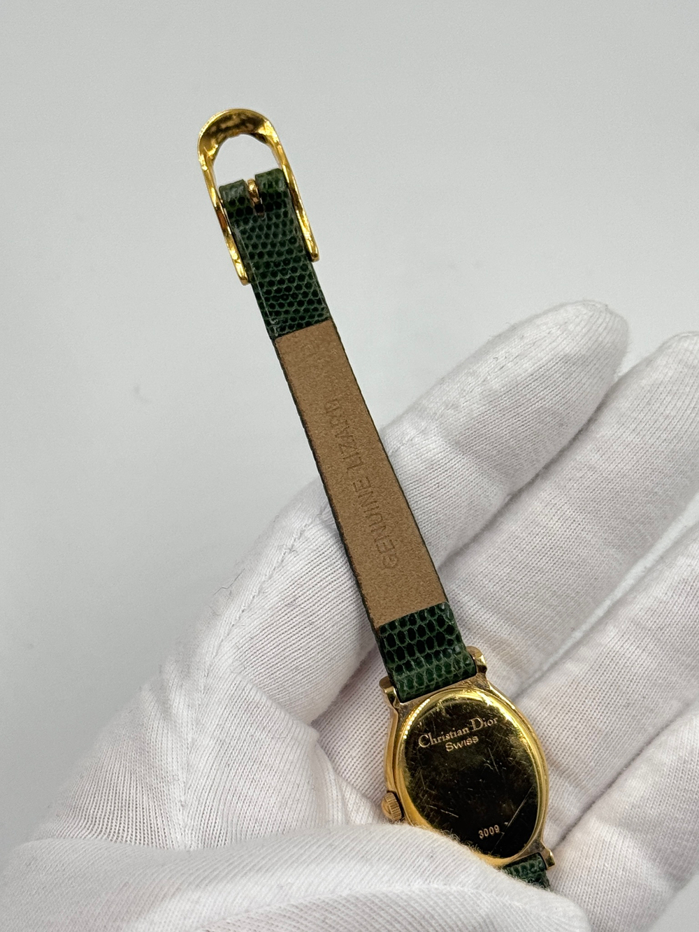 Часы Christian Dior