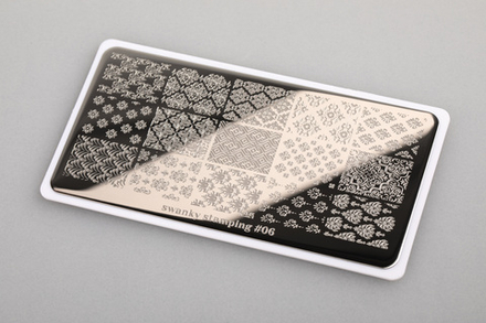 Пластина Swanky Stamping 006