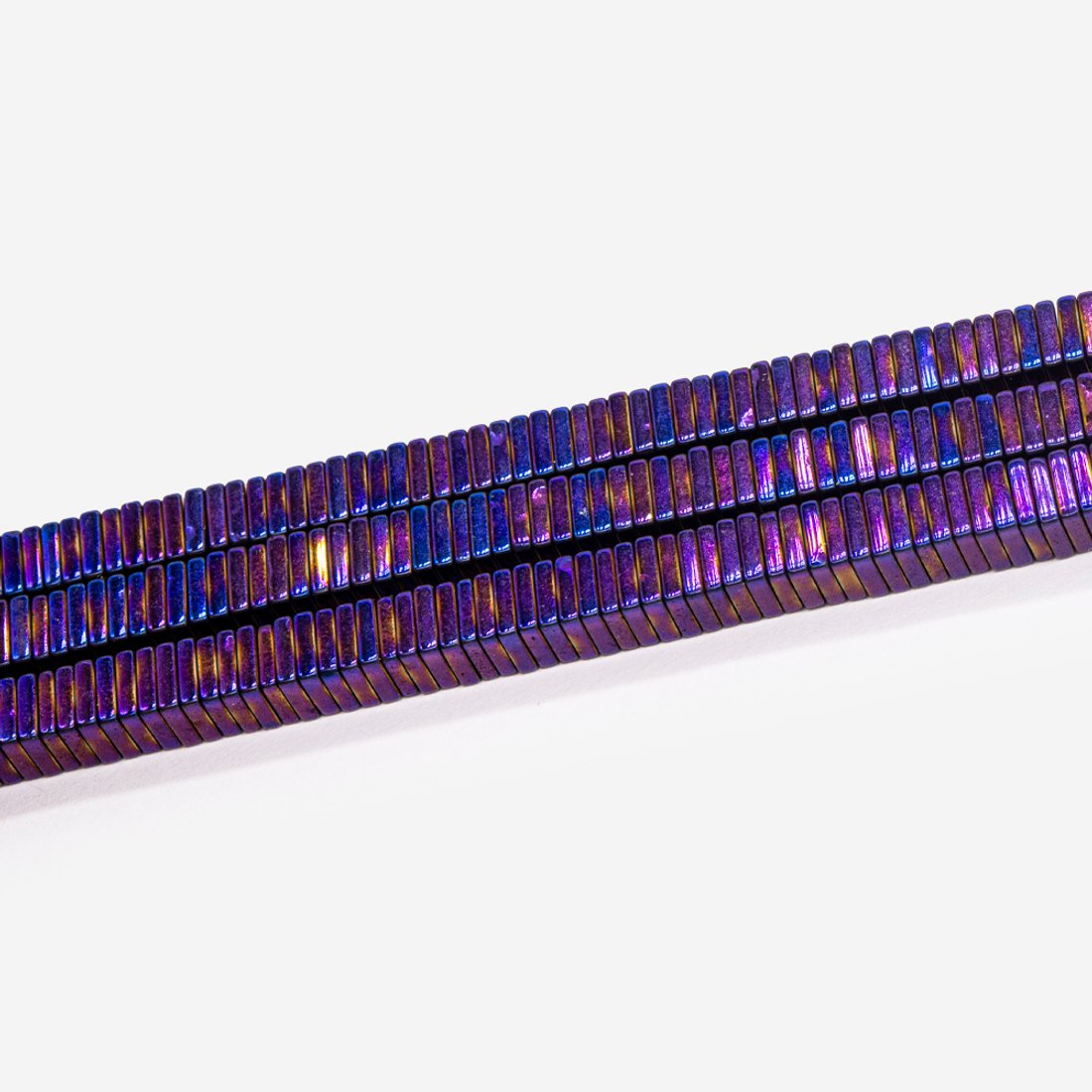 Гематин (гематит), квадраты 4*1мм, оттенок "Фиолетовый"