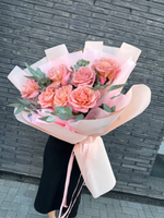 Букет персиковых французских роз