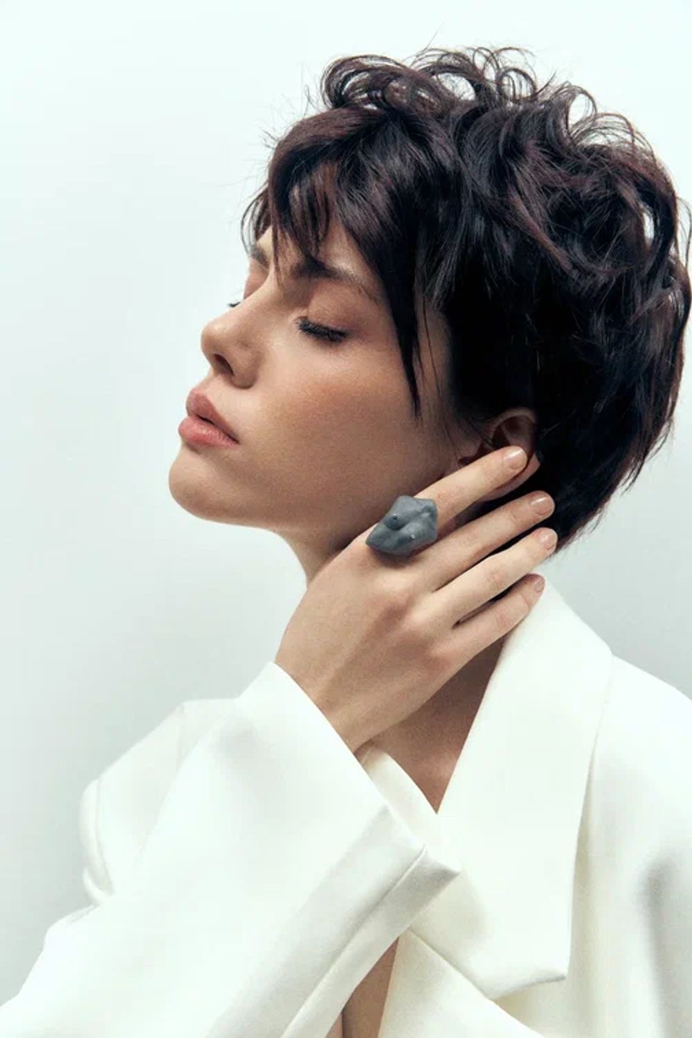 Кольцо Афродита, серый фарфор