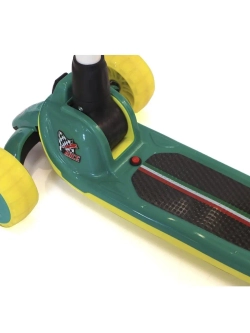 Самокат трехколесный