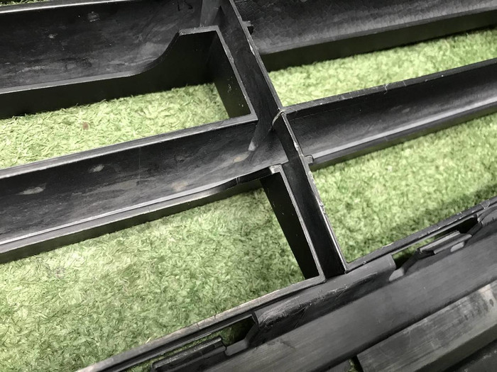 Решетка перед. бампера Porsche Cayenne 2 958 14-18