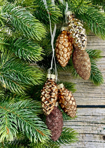 Набор стеклянных украшений Гроздь Шишек, 3 шт., 6 см., бронза, Christmas DeLuxe (89881)