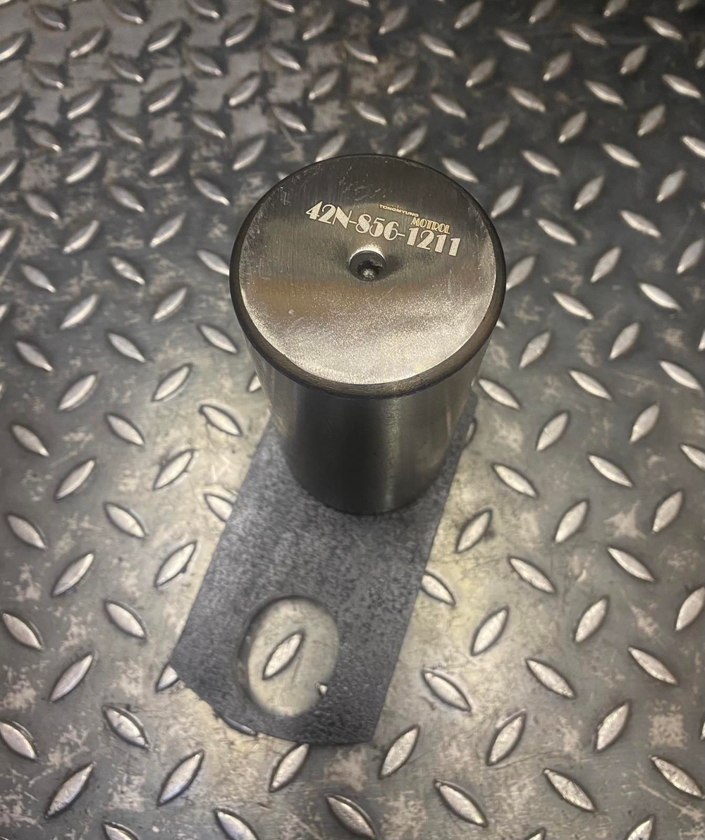 Палец 42N-856-1211