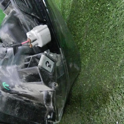 Фара правая Toyota Land Cruiser Prado 150 (2017-н.в.) LED