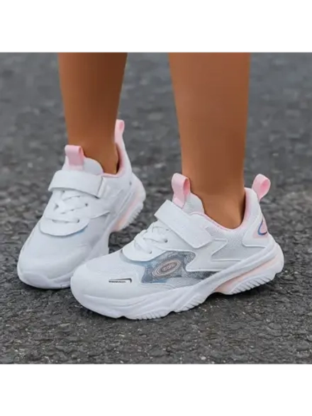 Детские кроссовки