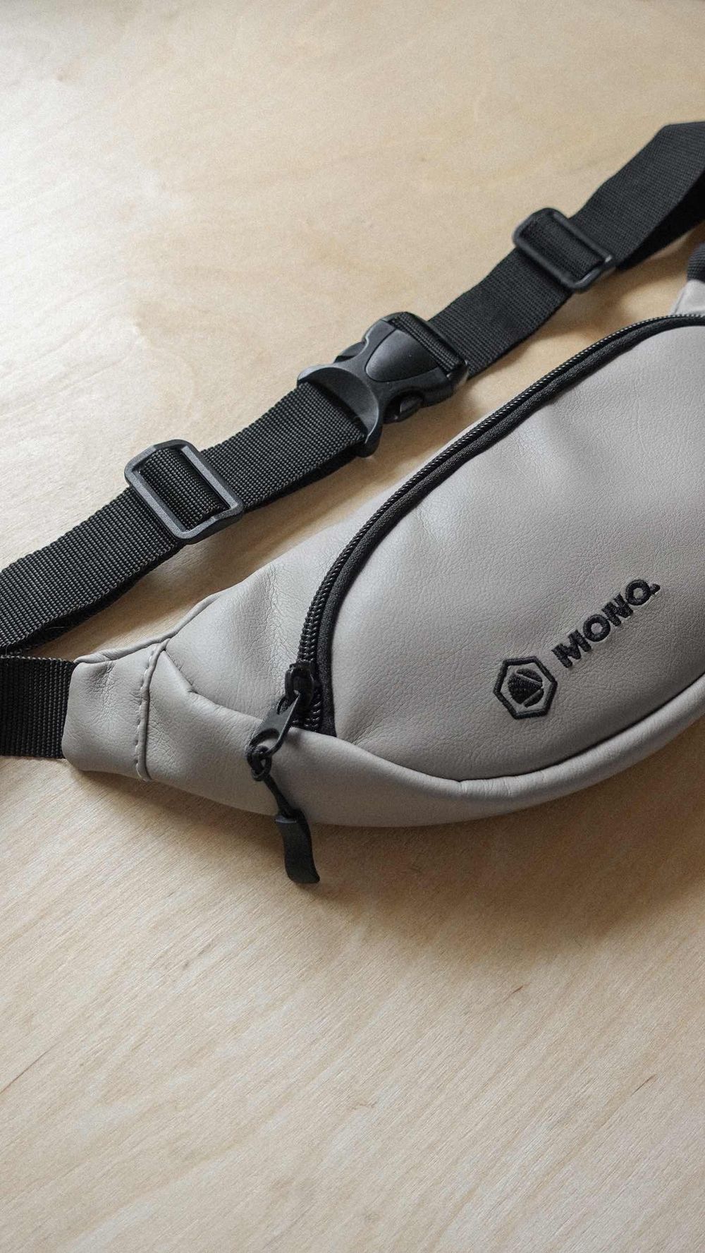 Сумка поясная MONQ Small Buddha Искусственная кожа Дождливый день