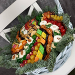 Букет в корзине «‎Новогодние сладости‎»