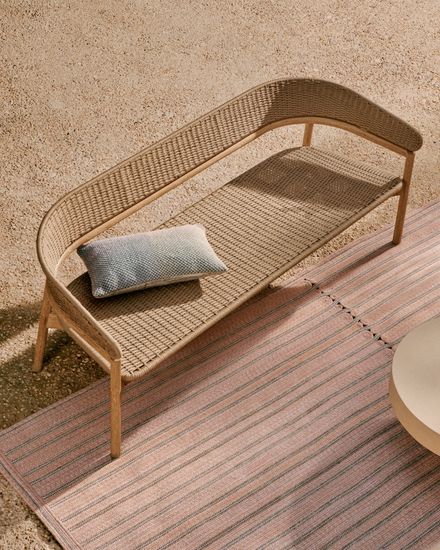 Диван 3-х местный Arinella из акации с натуральной отделкой и бежевой веревкой La Forma Испания