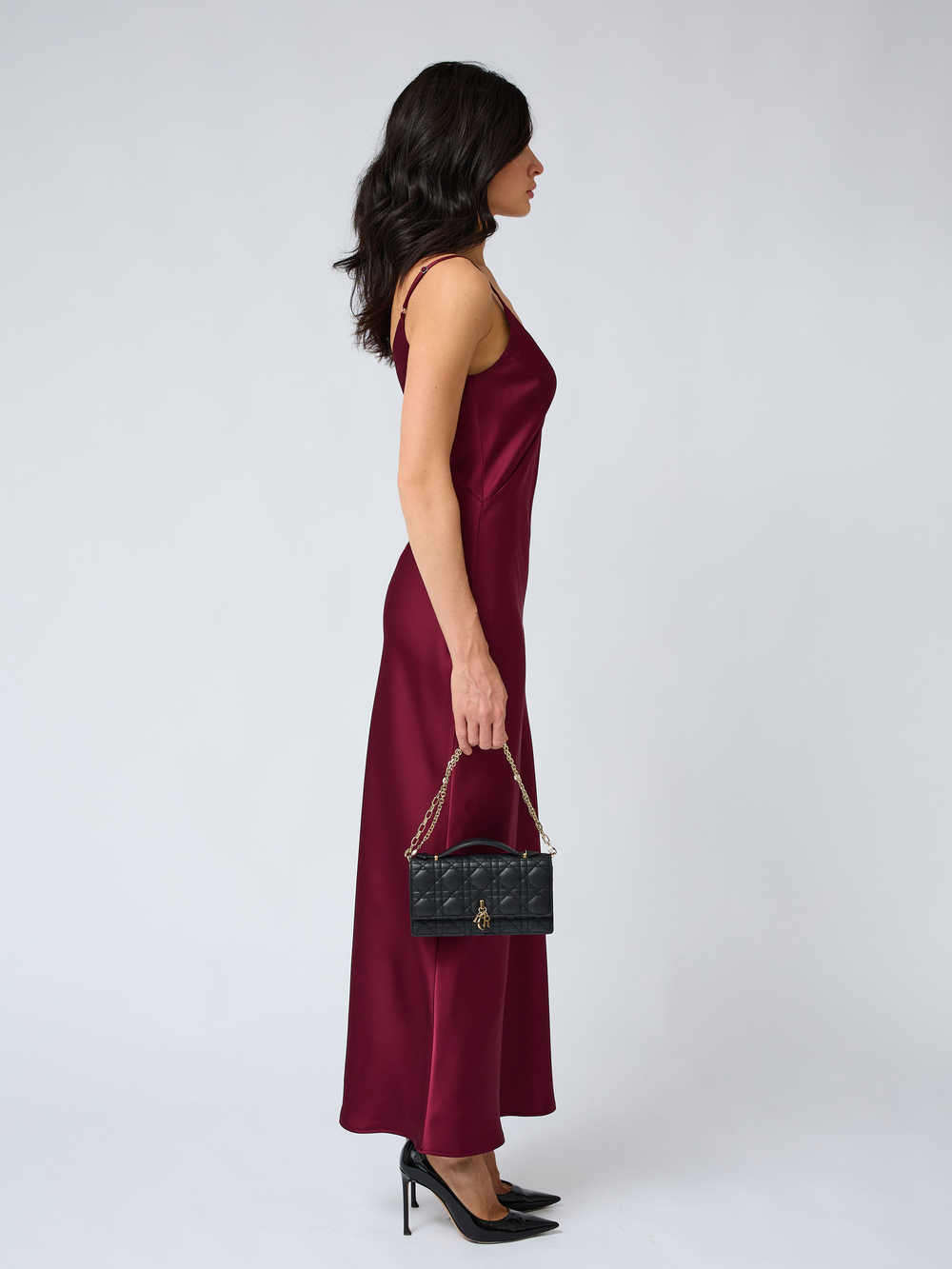 Платье-комбинация на тонких бретелях