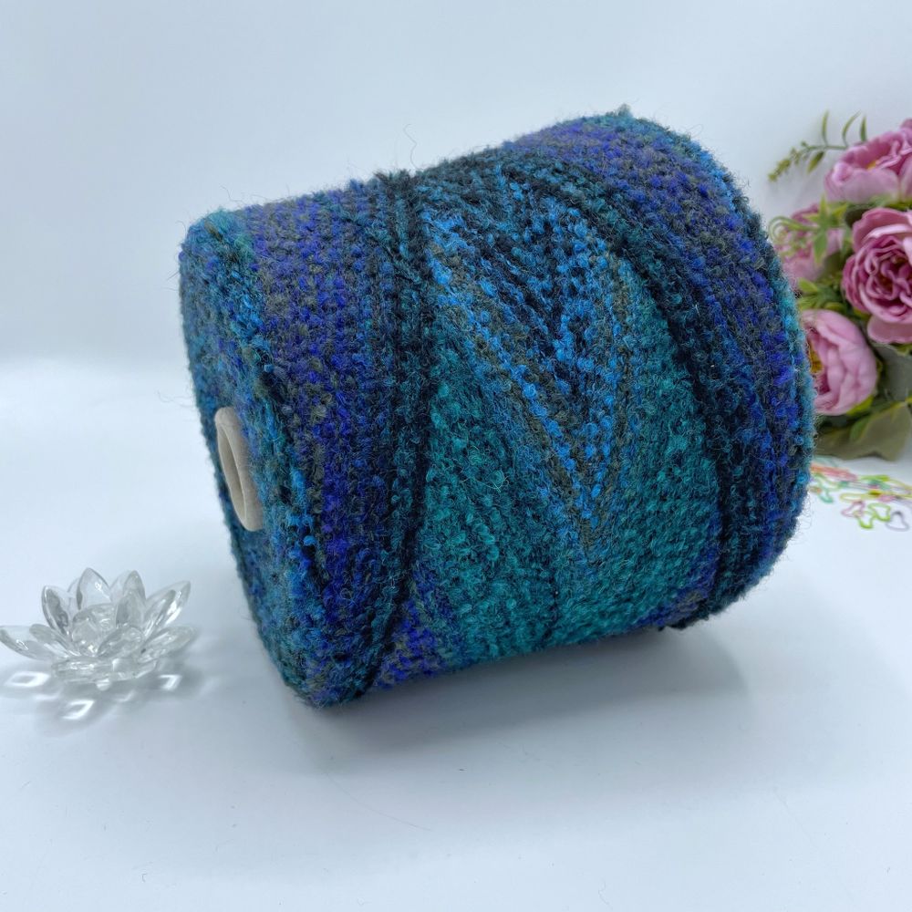 Букле PINORI FILATI SPA  5% альпака 12% меринос 50% полиакрил 31% полиамид