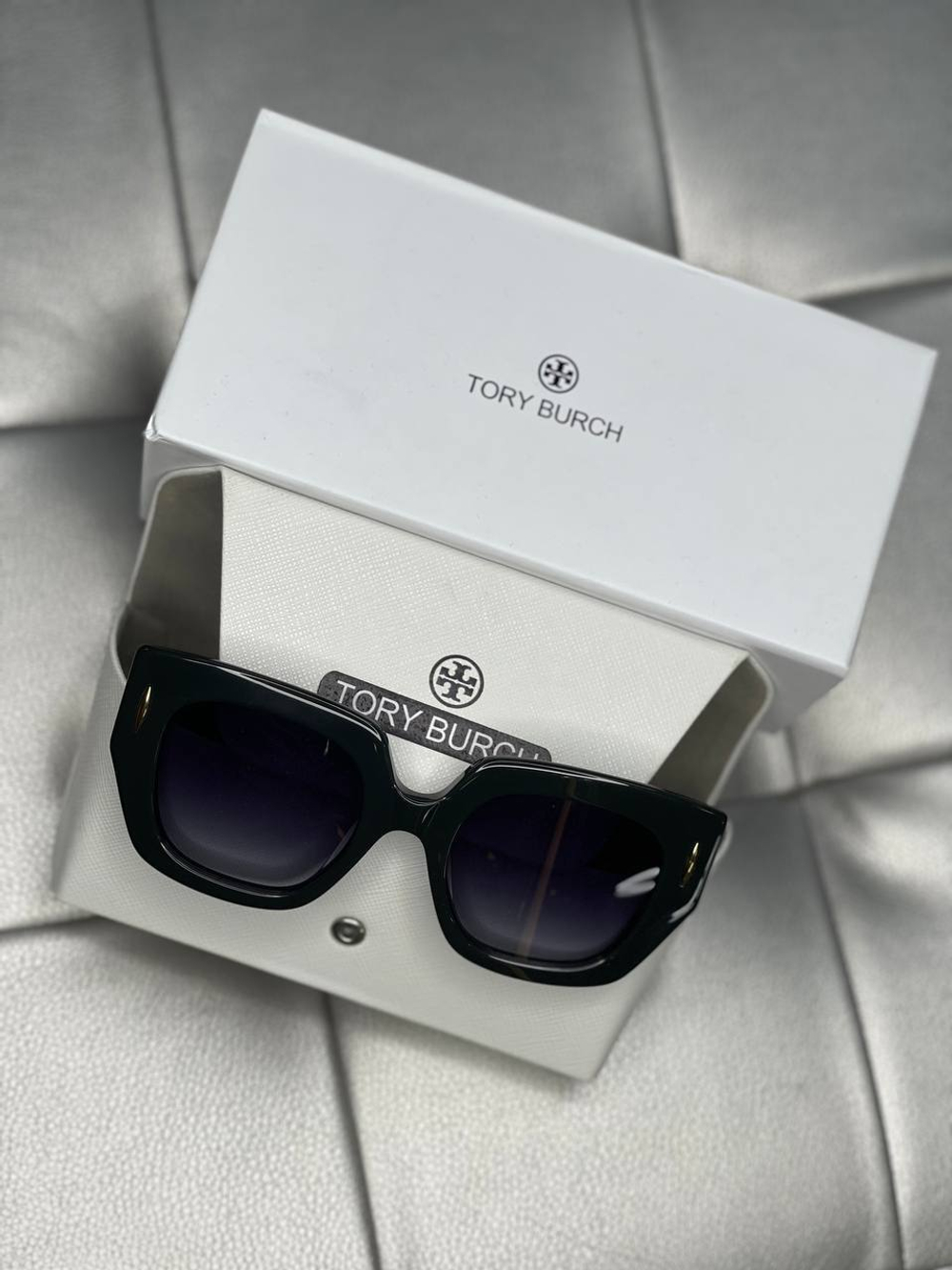 Очки Tory Burch