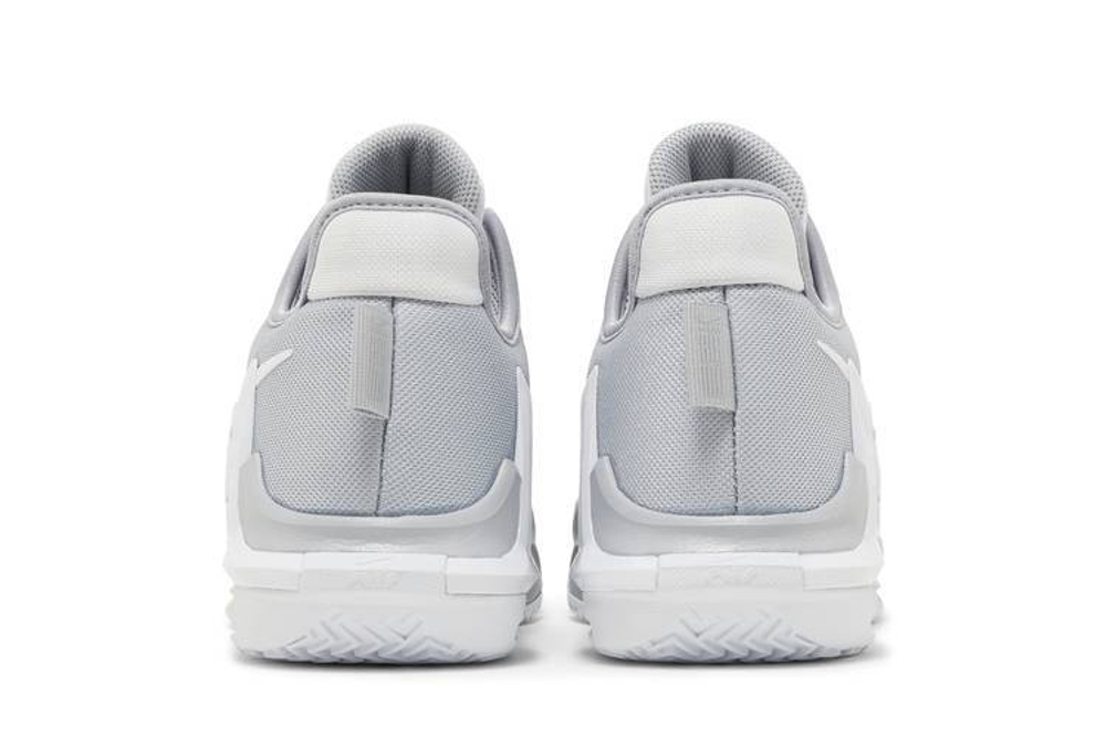 Кроссовки Nike Witness 6 Lebron Team