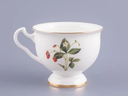 Чашка с блюдцем чайная форма Айседора рисунок Земляника, арт. 81.27540.00.1