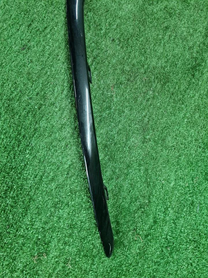 Молдинг бампера левый Mercedes GLS x167 19-23 AMG