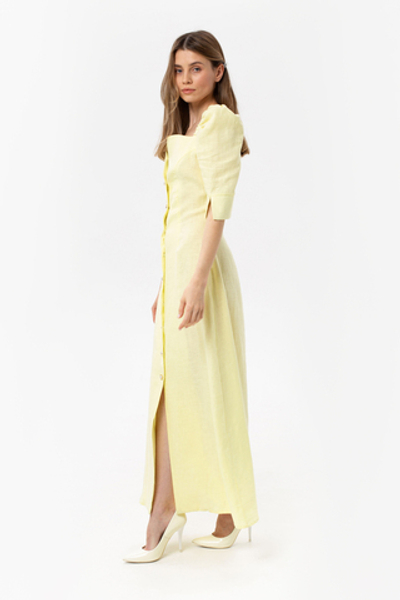 Linen dress with collar