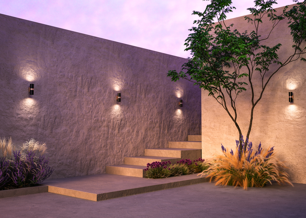 Уличный настенный светильник Outdoor O582WL-02B