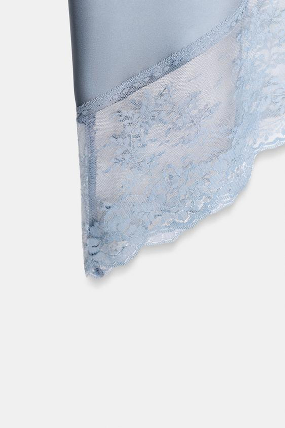 ZARA АТЛАСНАЯ ЮБКА МИДИ АСИММЕТРИЧНОГО КРОЯ С КРУЖЕВОМ, СЕРО-СИНИЙ