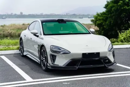 Карбоновый обвес для Xiaomi SU7 2024+ Ксяоми