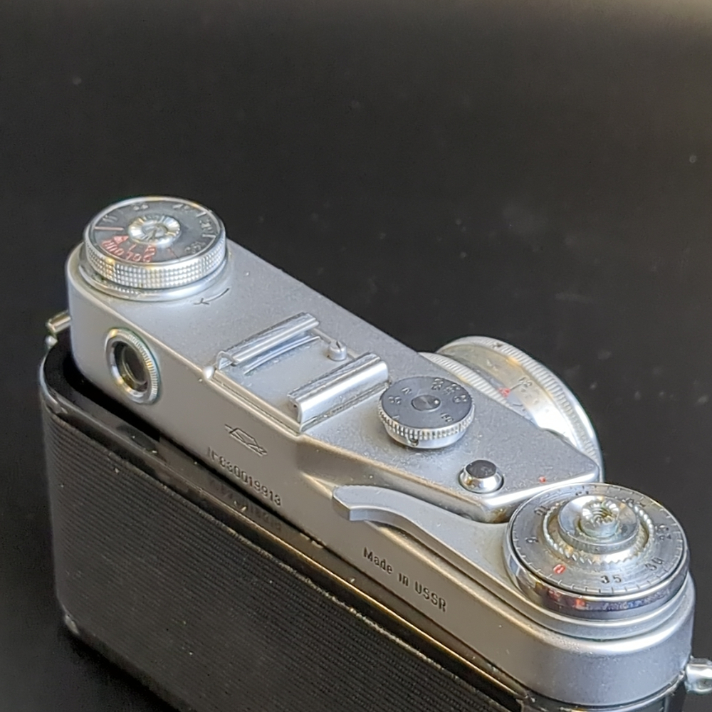 Фотоаппарат "Зоркий-6" с объективом "Индустар-50" в оригинальном кофре, металл, стекло, пластик, кожа, Красногорский механический завод (КМЗ), СССР, 1959-1966 гг.