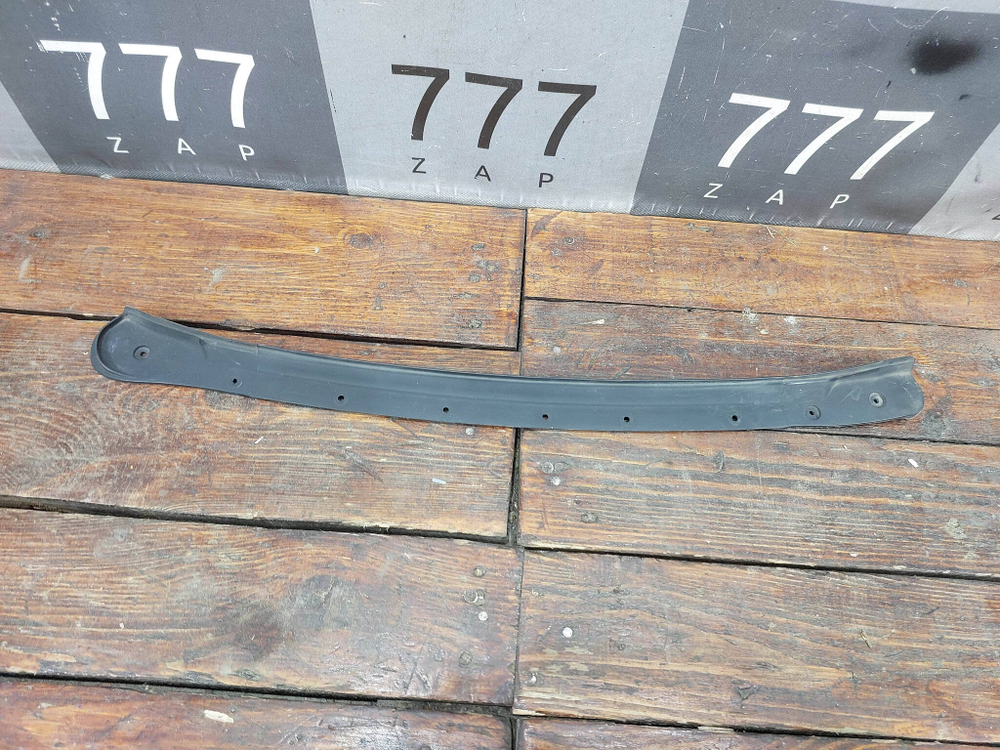 Направляющая двери задней правой Tank 500 Б/У Оригинал 6207160XKV3AA