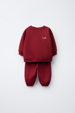 ZARA КОМПЛЕКТ ТОЛСТОВКА С МАХРОВОЙ НАШИВКОЙ И БРЮКИ-ДЖОГГЕРЫ, ТЕМНО-РОЗОВЫЙ